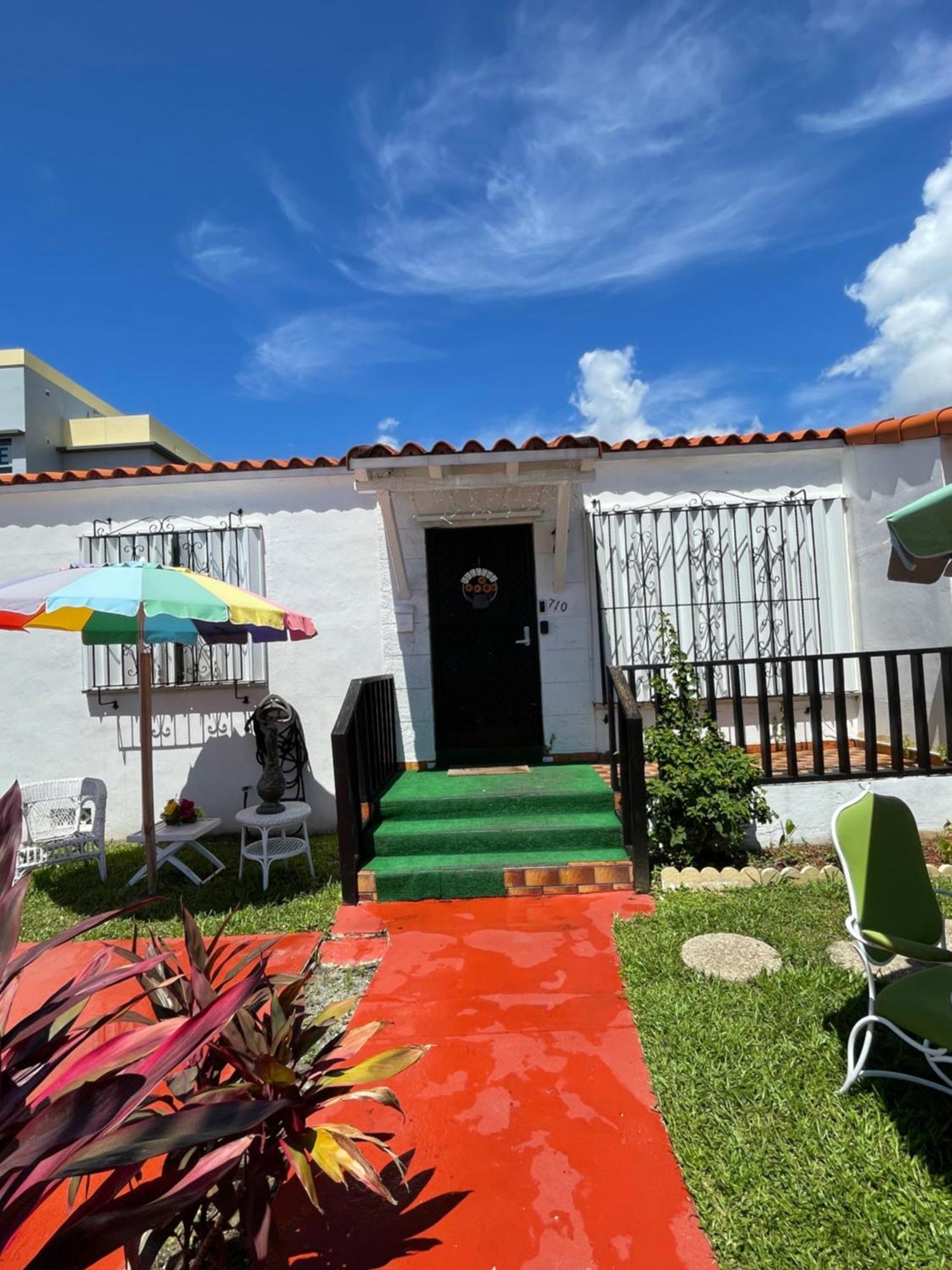 Habitacion Centrica Calle 8 迈阿密 外观 照片